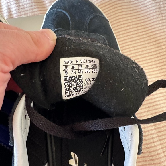 Adidas Gazelle womans shoe - Picture 3 of 7